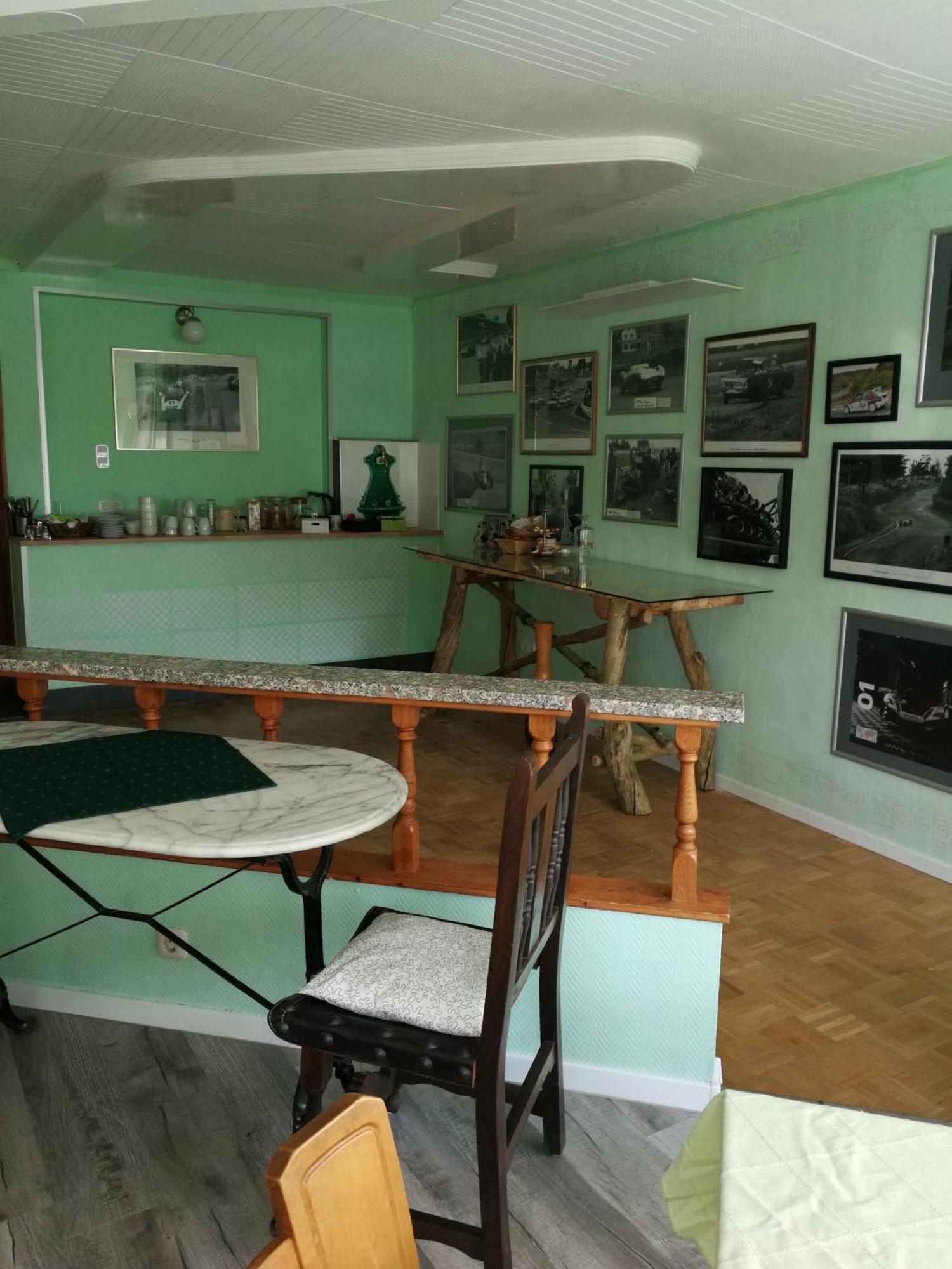 Gaestehaus Fuchsroehre Welcherath Екстер'єр фото